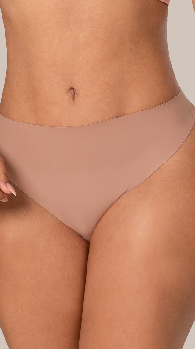 T-06330 - Tanga brasilera