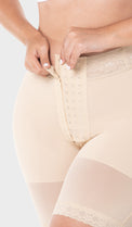 Short tipo reloj de arena con abrochadura Ref. STA 00428 (7098350436412)